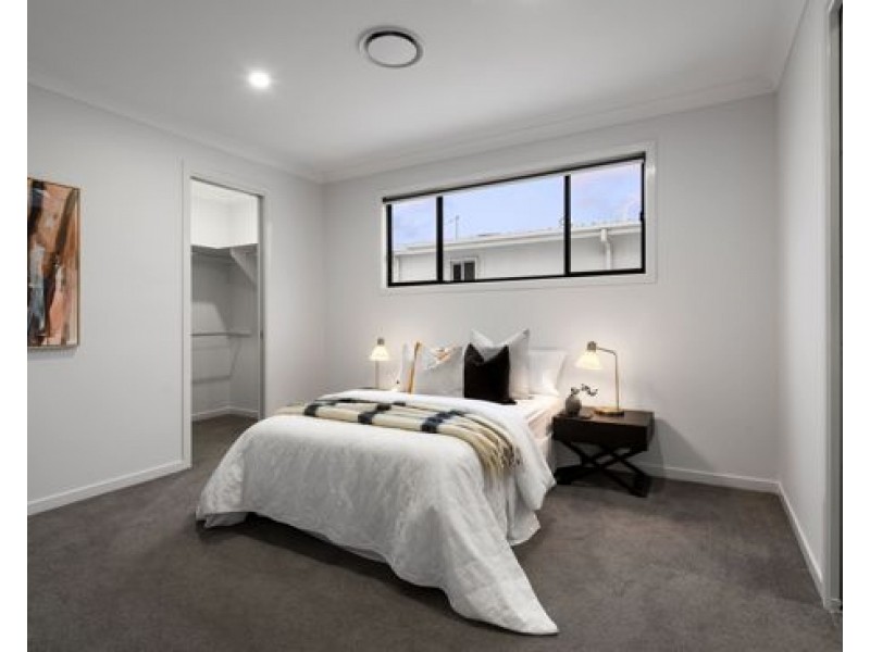 6 Vanstone Street, Rochedale QLD 4123