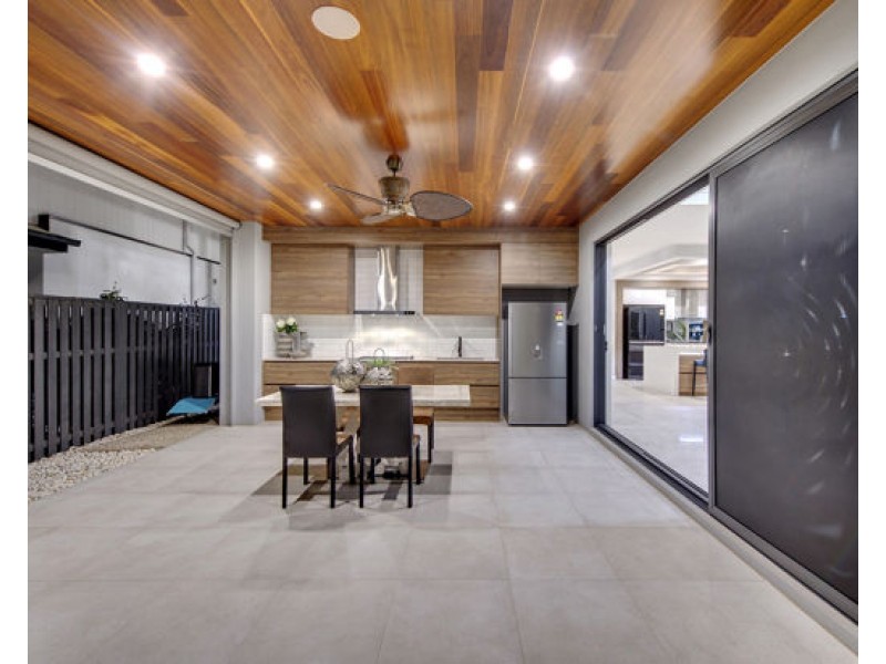 103 Skyview Avenue, Rochedale QLD 4123