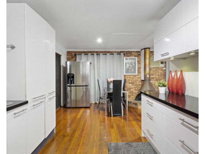 8 Dendron Street, Shailer Park QLD 4128