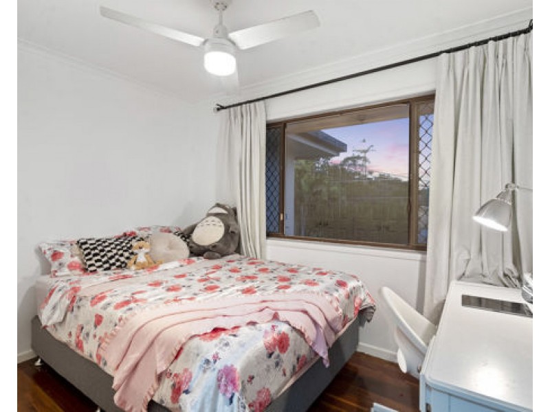 8 Dendron Street, Shailer Park QLD 4128