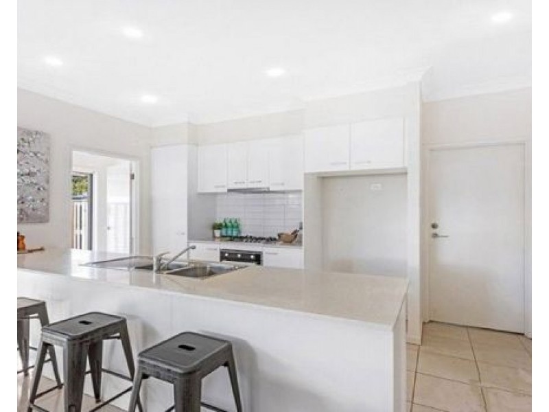 12 Hillcrest Street, Rochedale QLD 4123