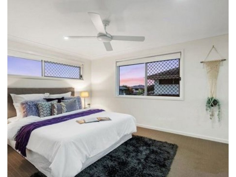 12 Hillcrest Street, Rochedale QLD 4123