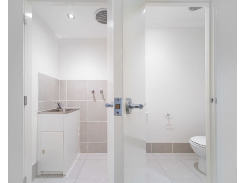 2/33 Inigo Way, Augustine Heights QLD 4300