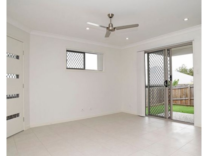 1/95 Brittains Road, Augustine Heights QLD 4300