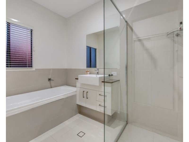 40 Wombat Crescent, Rochedale QLD 4123