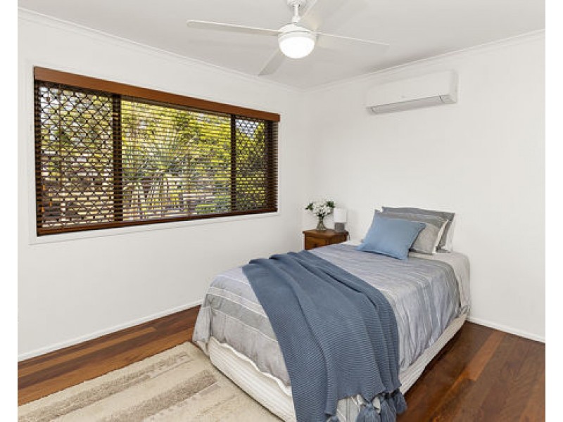 15 Catania Street, Wishart QLD 4122