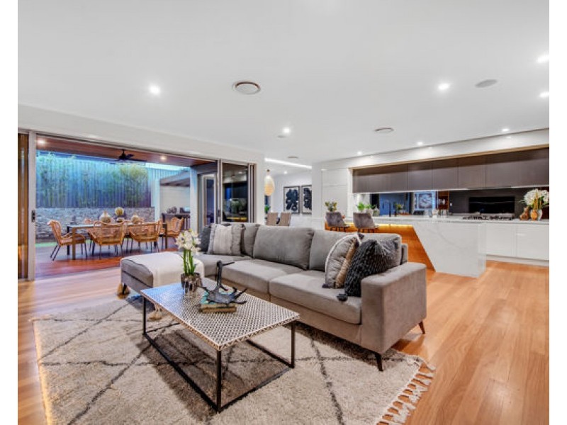 3 Plateau Place, Rochedale QLD 4123