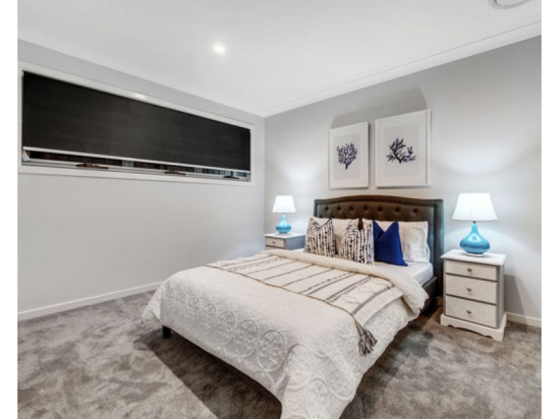 3 Plateau Place, Rochedale QLD 4123