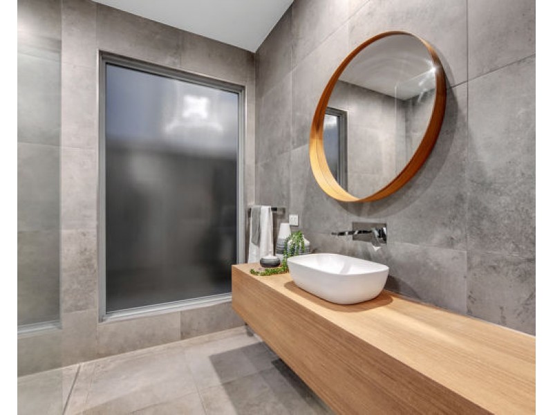 3 Plateau Place, Rochedale QLD 4123