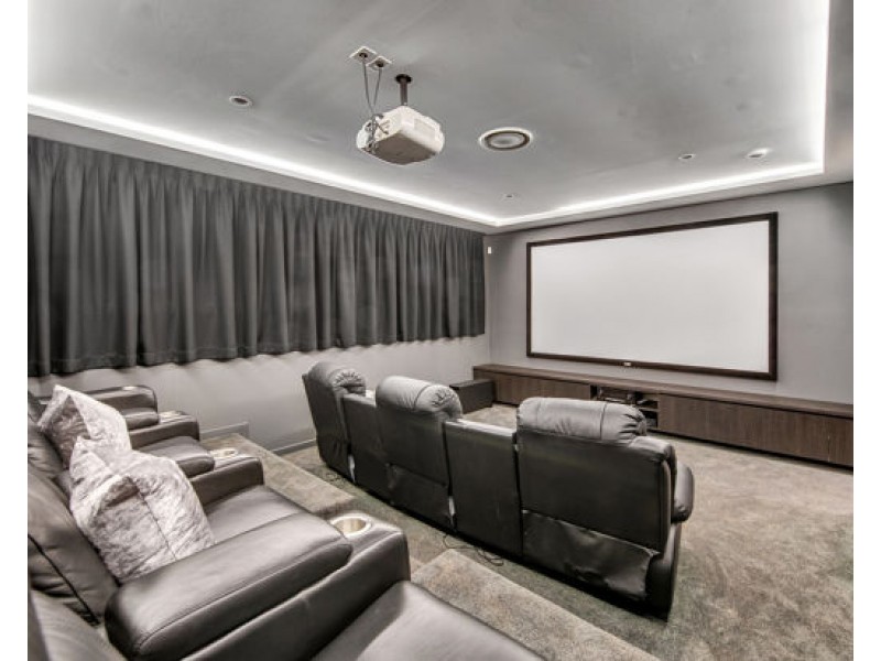 3 Plateau Place, Rochedale QLD 4123