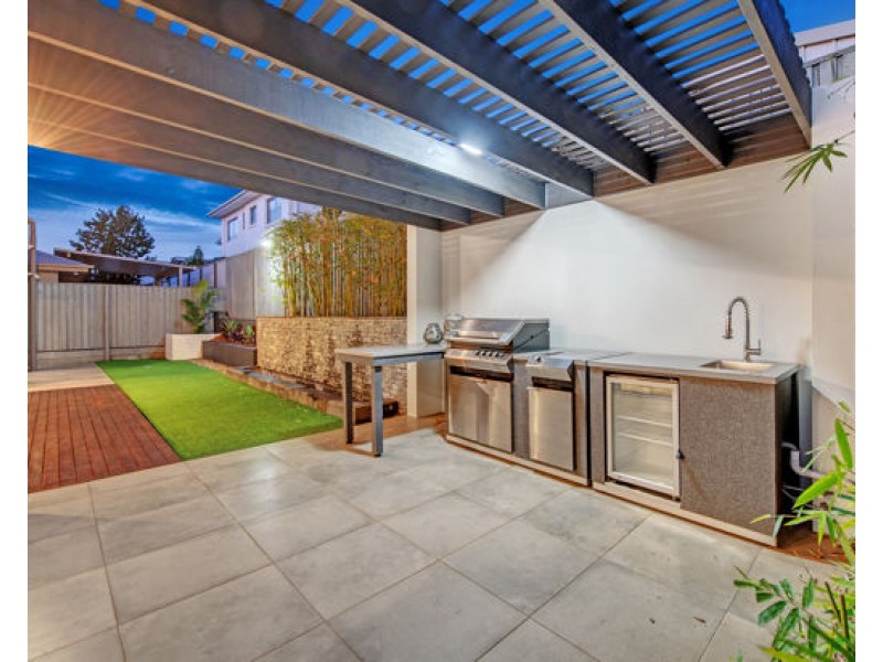 3 Plateau Place, Rochedale QLD 4123