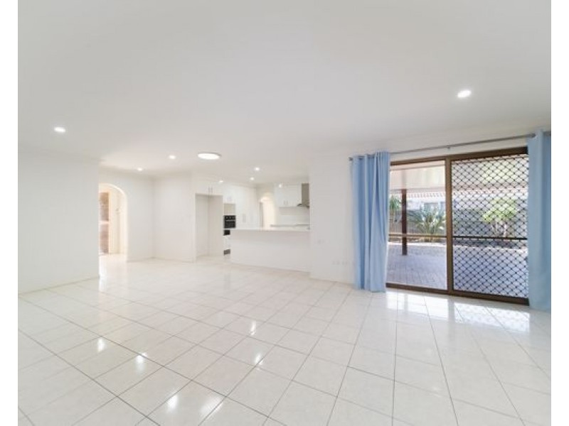 28 Marsala Street, Calamvale QLD 4116