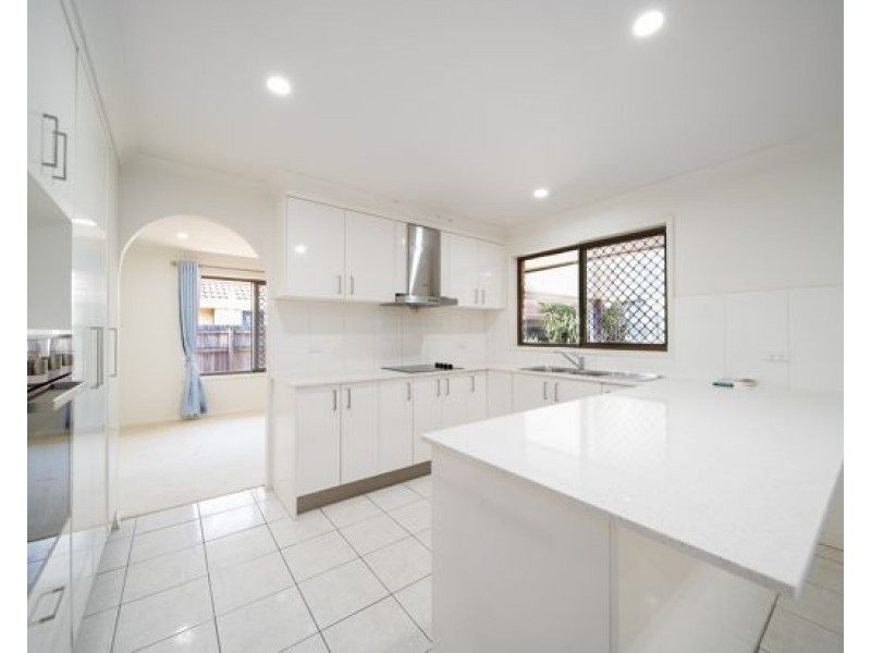 28 Marsala Street, Calamvale QLD 4116