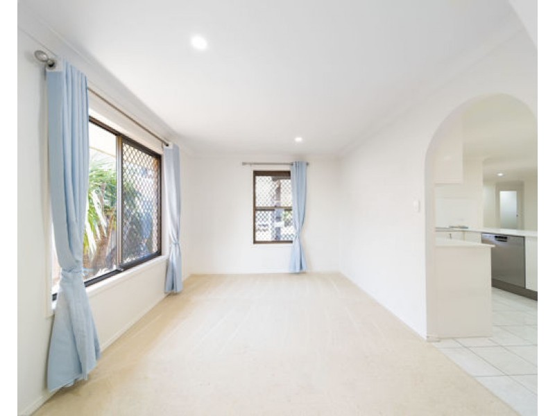 28 Marsala Street, Calamvale QLD 4116