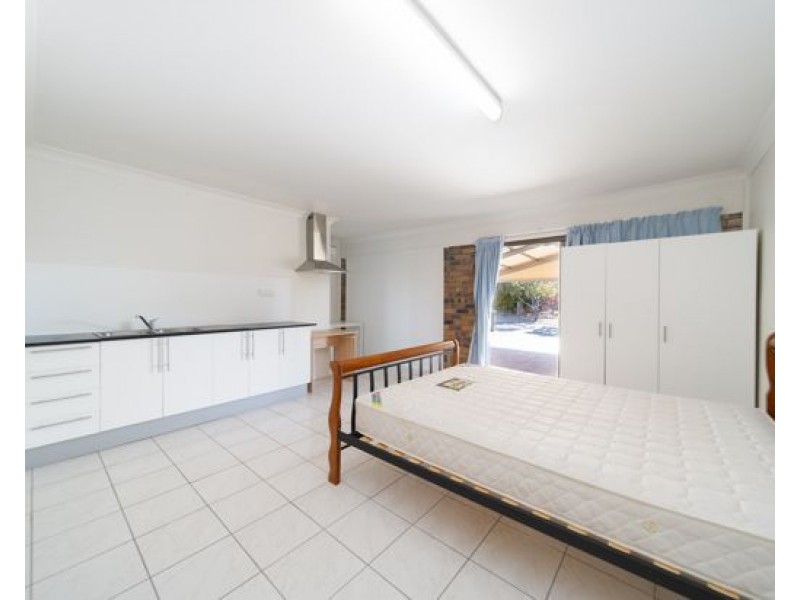 28 Marsala Street, Calamvale QLD 4116
