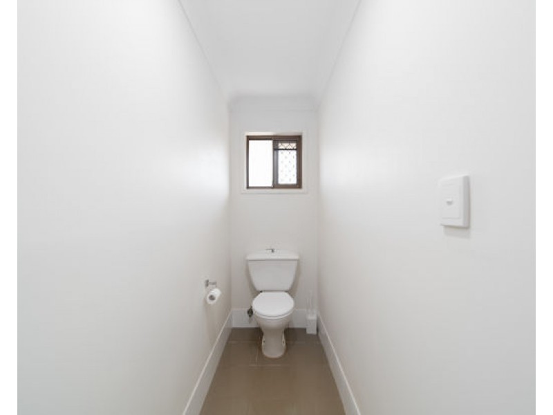 28 Marsala Street, Calamvale QLD 4116