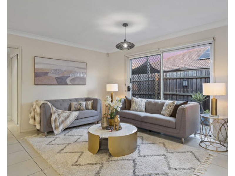 54 Larapinta Circuit, Parkinson QLD 4115
