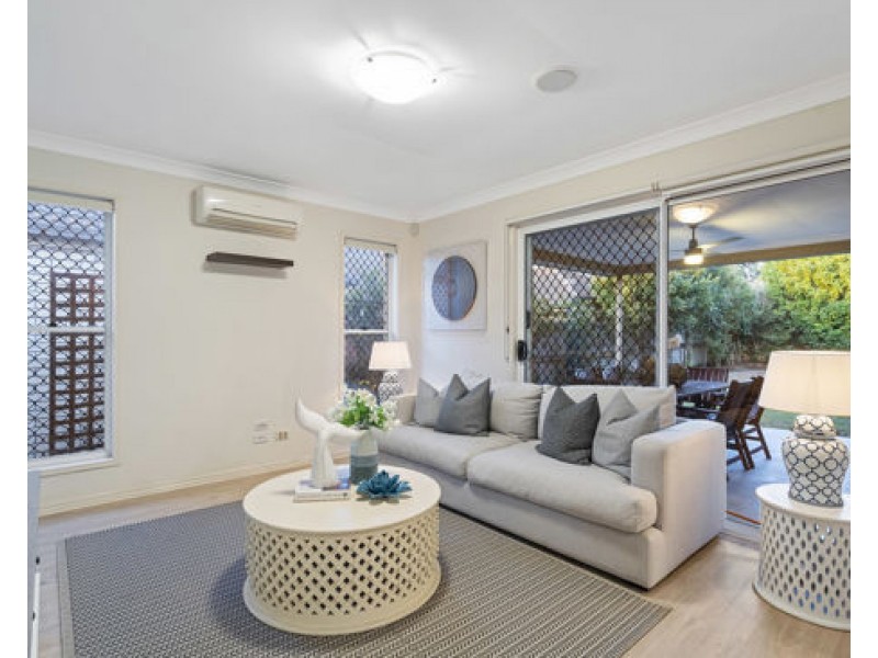 54 Larapinta Circuit, Parkinson QLD 4115