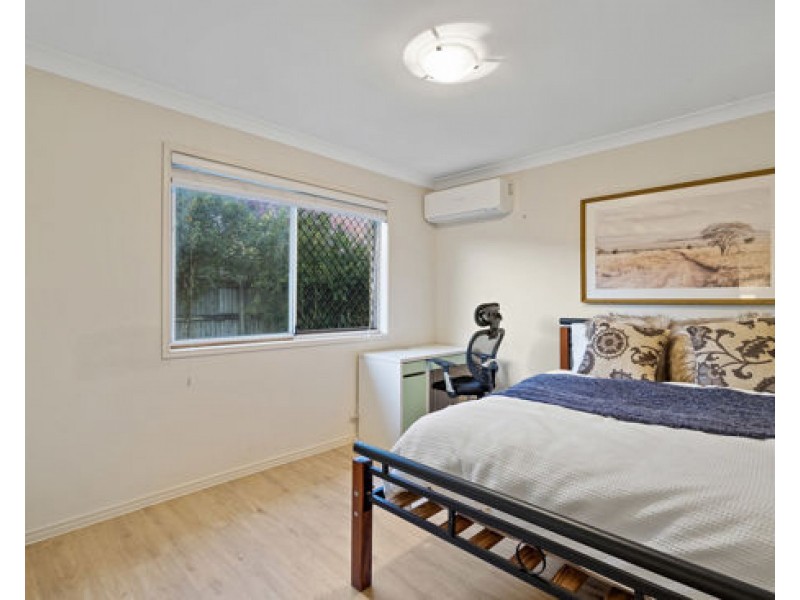 54 Larapinta Circuit, Parkinson QLD 4115