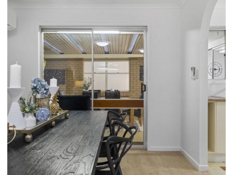 21 Tristan Street, Carindale QLD 4152