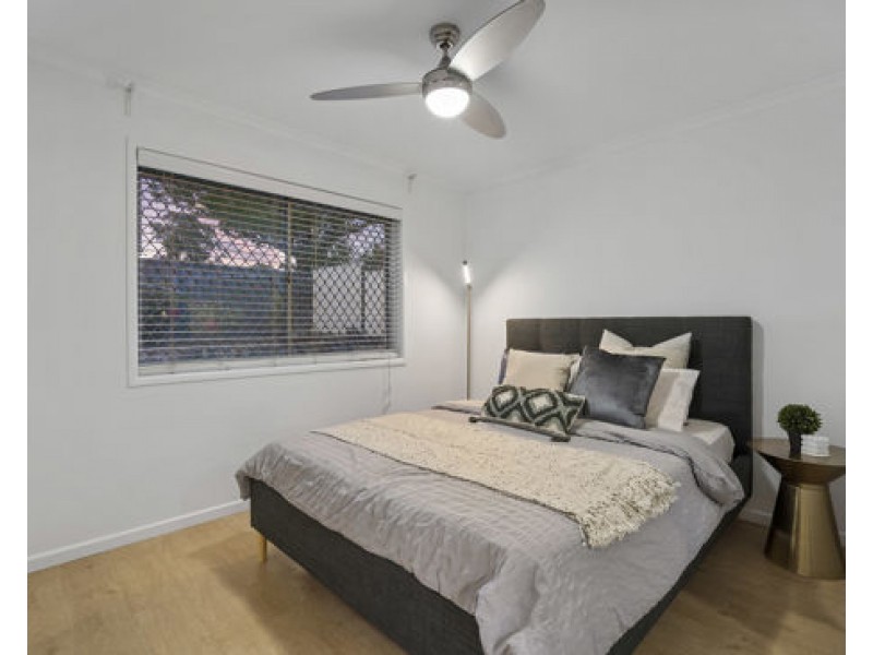 21 Tristan Street, Carindale QLD 4152