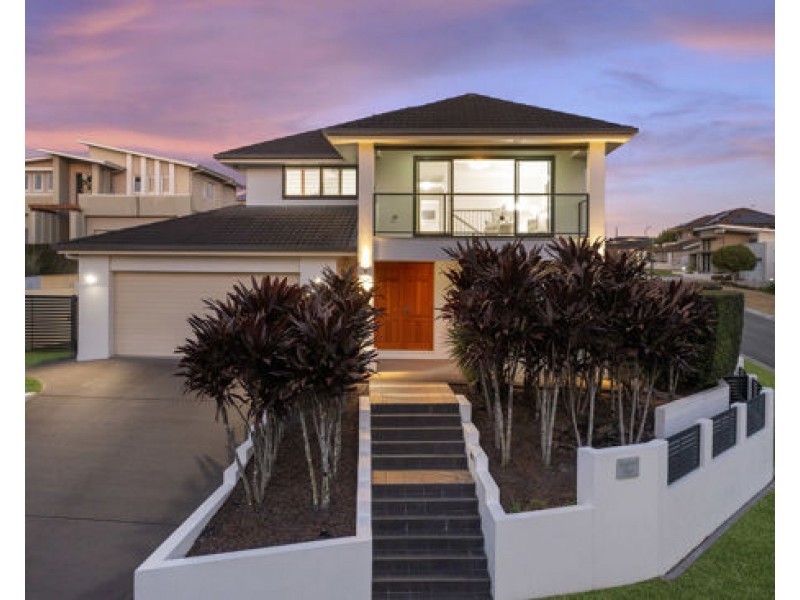 84 Craig Street, Wishart QLD 4122