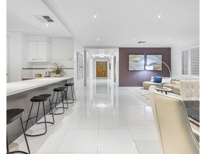 84 Craig Street, Wishart QLD 4122