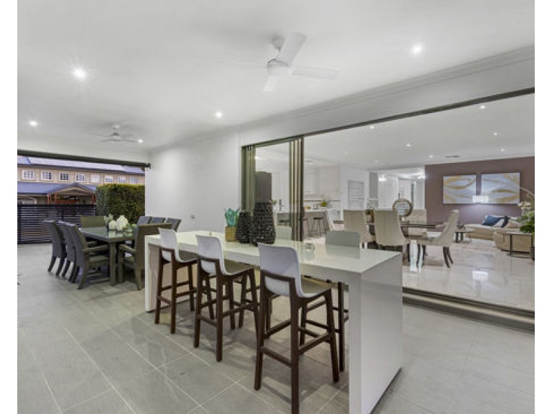 84 Craig Street, Wishart QLD 4122