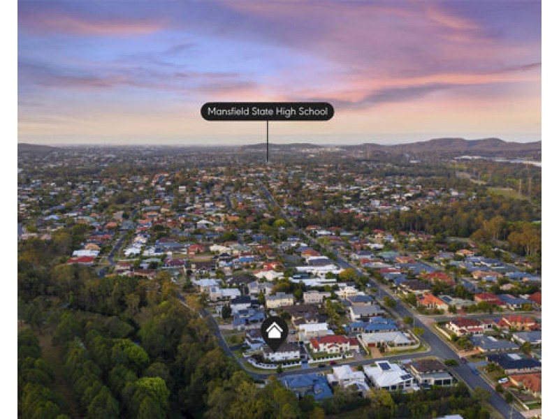 84 Craig Street, Wishart QLD 4122