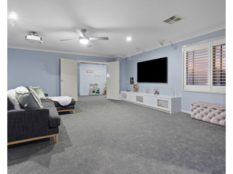 9 Tea Tree Street, Heathwood QLD 4110