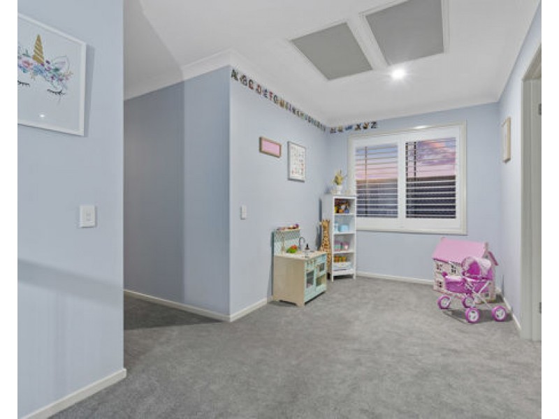 9 Tea Tree Street, Heathwood QLD 4110