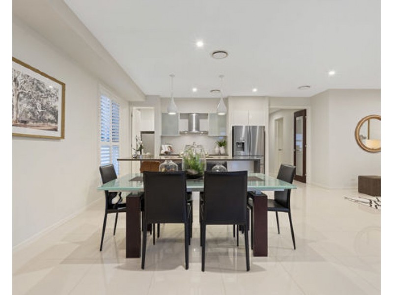 22 Skyview Avenue, Rochedale QLD 4123