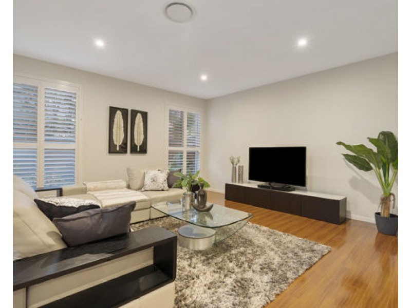 22 Skyview Avenue, Rochedale QLD 4123