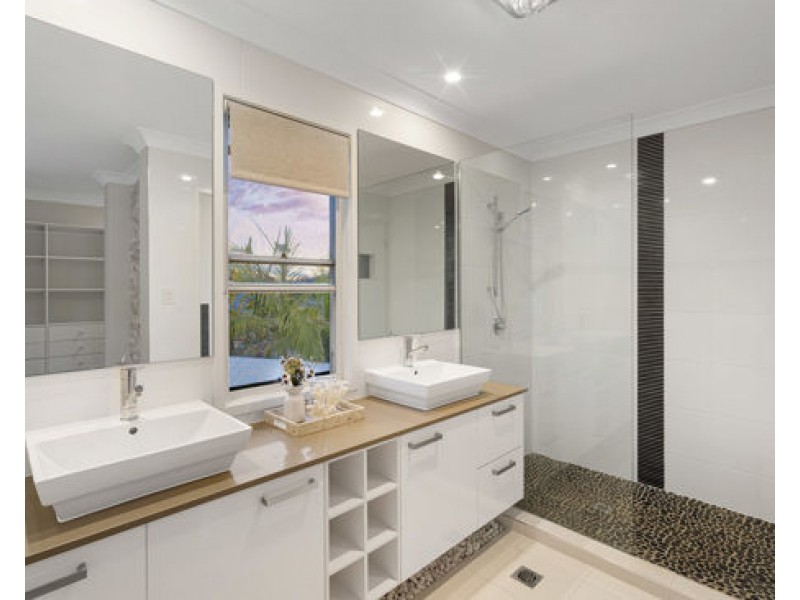 22 Skyview Avenue, Rochedale QLD 4123