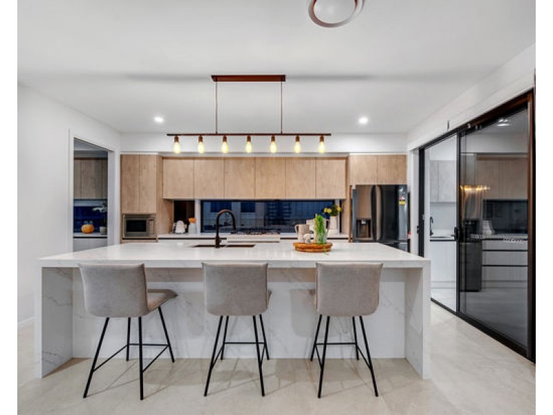 112 Fisher Street, Rochedale QLD 4123