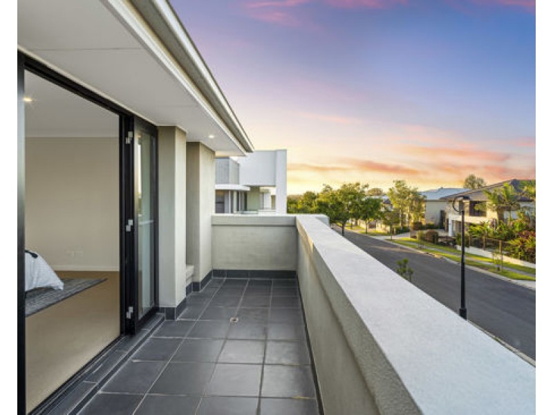 18 Skyview Avenue, Rochedale QLD 4123