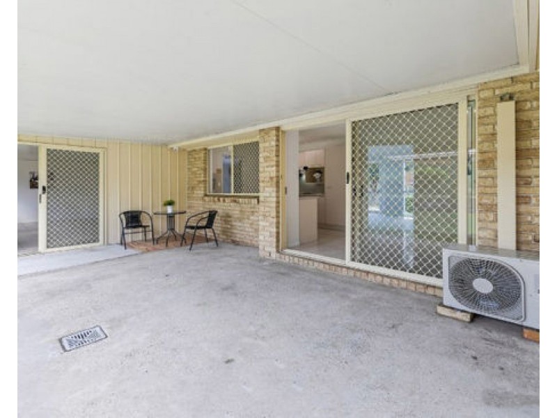 35 Solandra Crescent, Calamvale QLD 4116