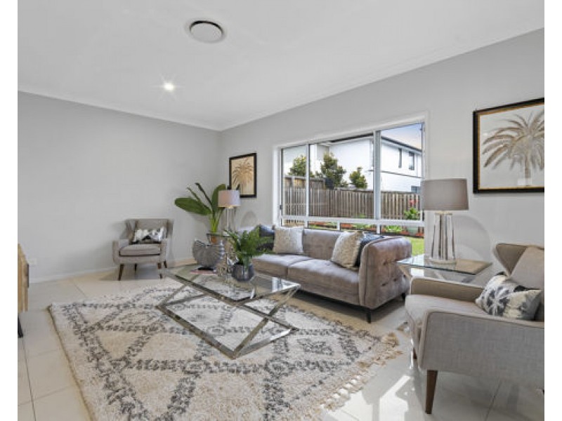 61 Skyview Avenue, Rochedale QLD 4123
