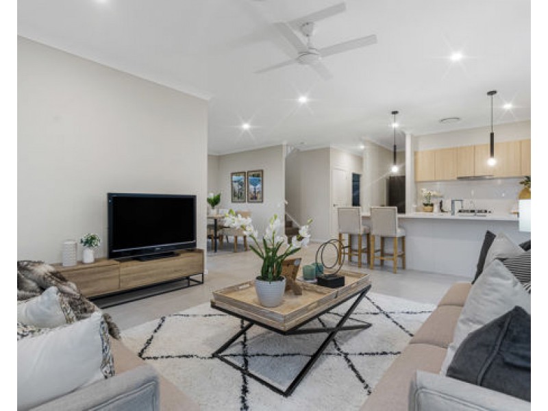 21 Peregrine Street, Rochedale QLD 4123