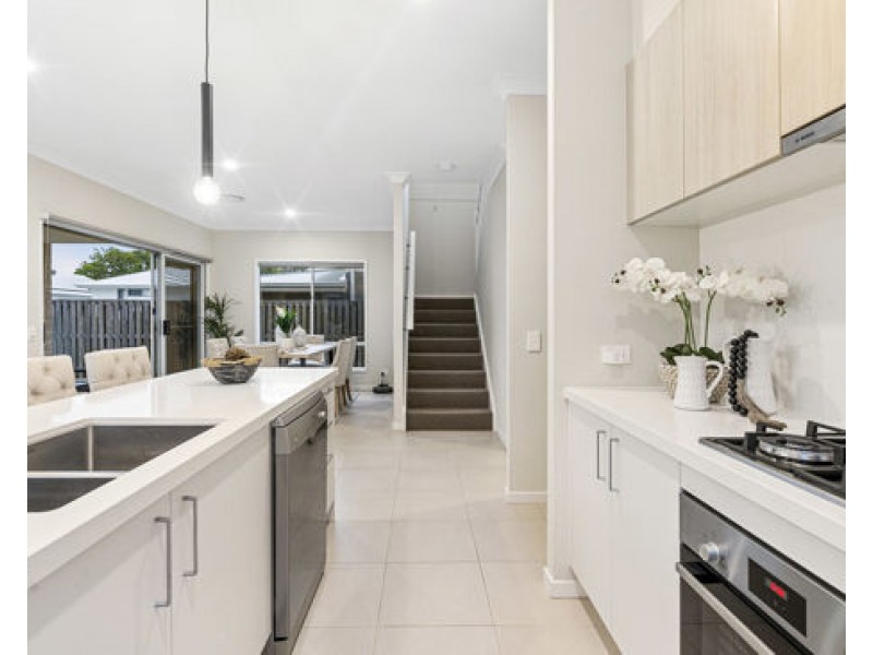 21 Peregrine Street, Rochedale QLD 4123