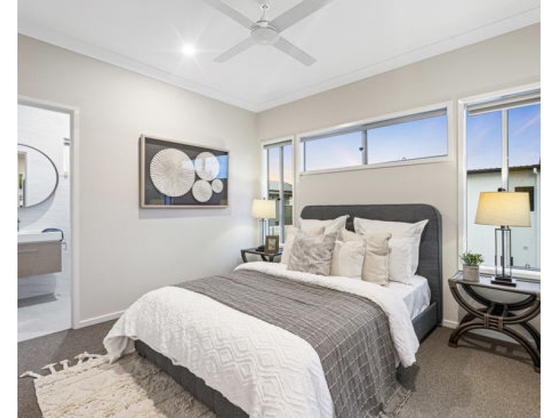 21 Peregrine Street, Rochedale QLD 4123