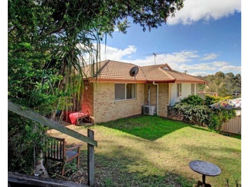 18 Summerfield Place, Kenmore QLD 4069