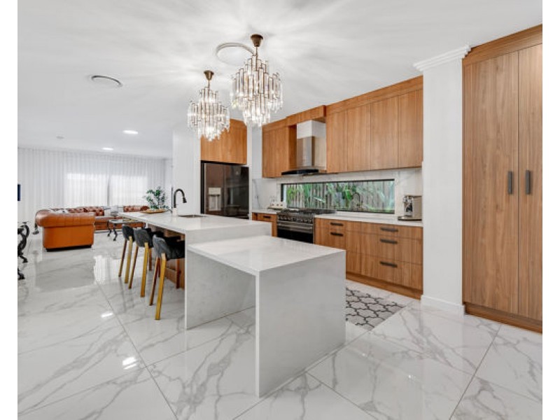 1 Paragon Street, Rochedale QLD 4123