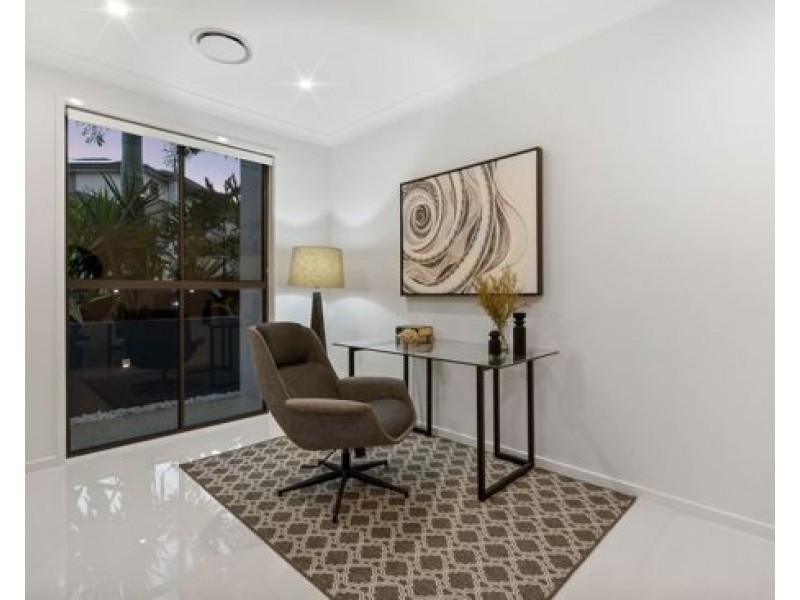 112 Kookaburra Circuit, Rochedale QLD 4123