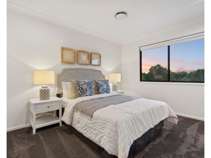 112 Kookaburra Circuit, Rochedale QLD 4123