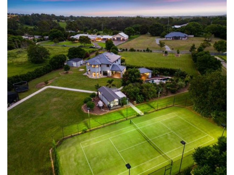 100 Landing Place, Moggill QLD 4070