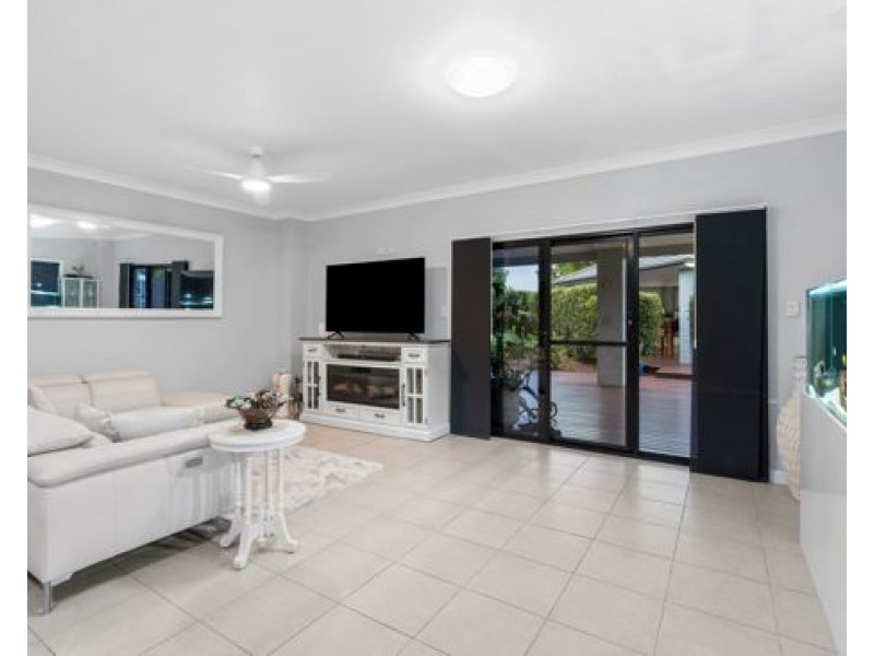 100 Landing Place, Moggill QLD 4070