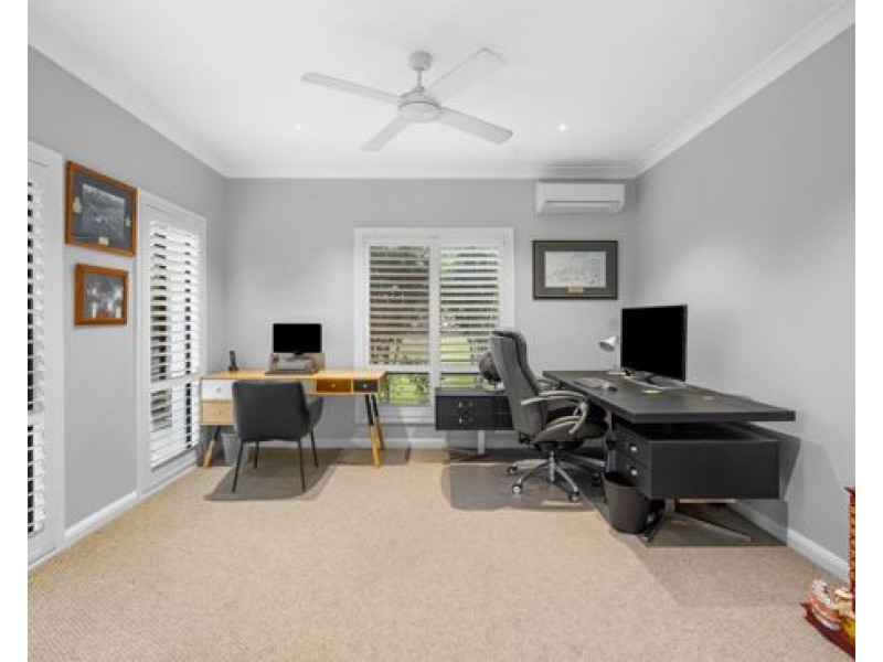 100 Landing Place, Moggill QLD 4070