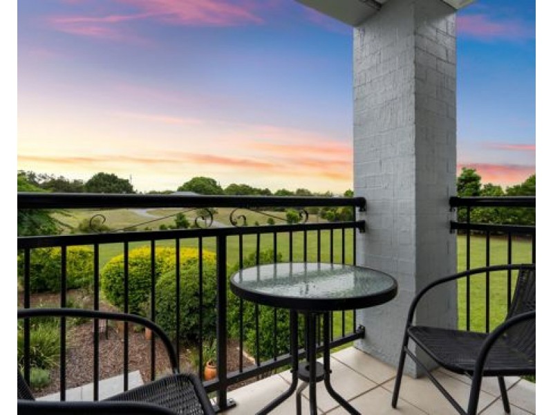100 Landing Place, Moggill QLD 4070