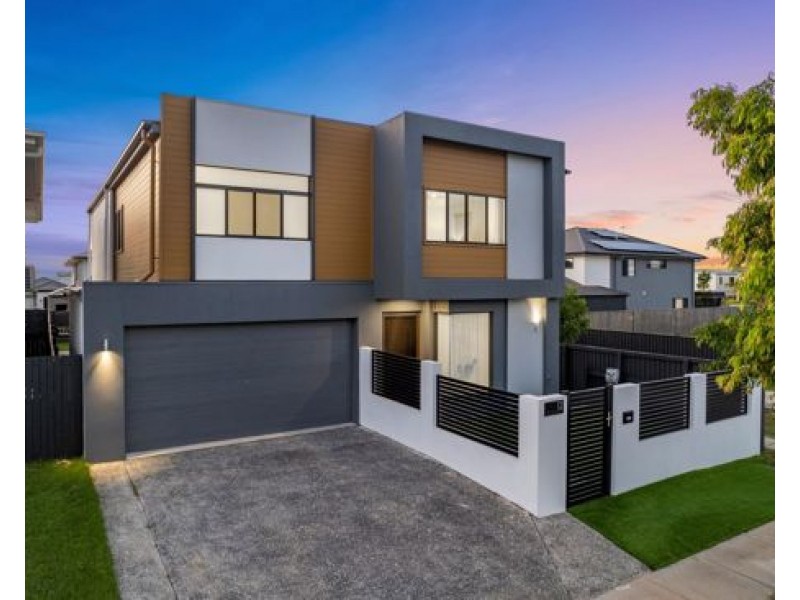 12 Perring Crescent, Rochedale QLD 4123